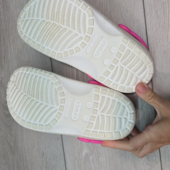 Crocs Kids Girl Colorful Strap Clogs Mule Shoes Sz J2 - Picture 10 of 11